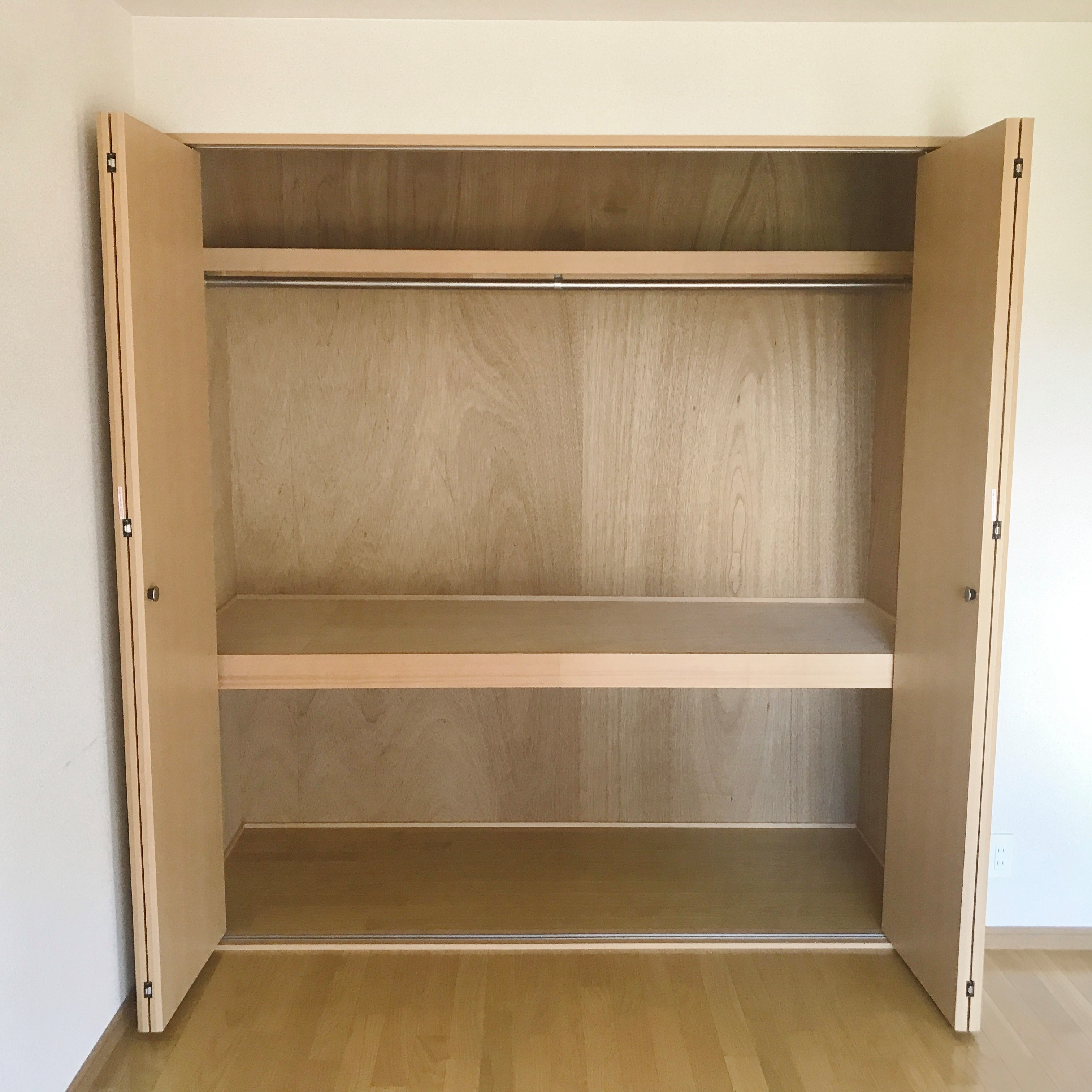 アクロス  収納