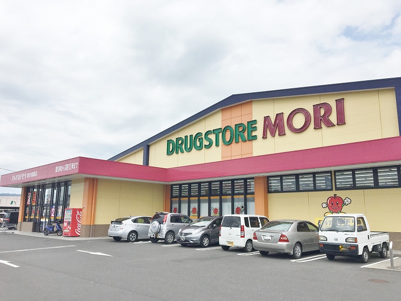 アクロス  ドラッグストア