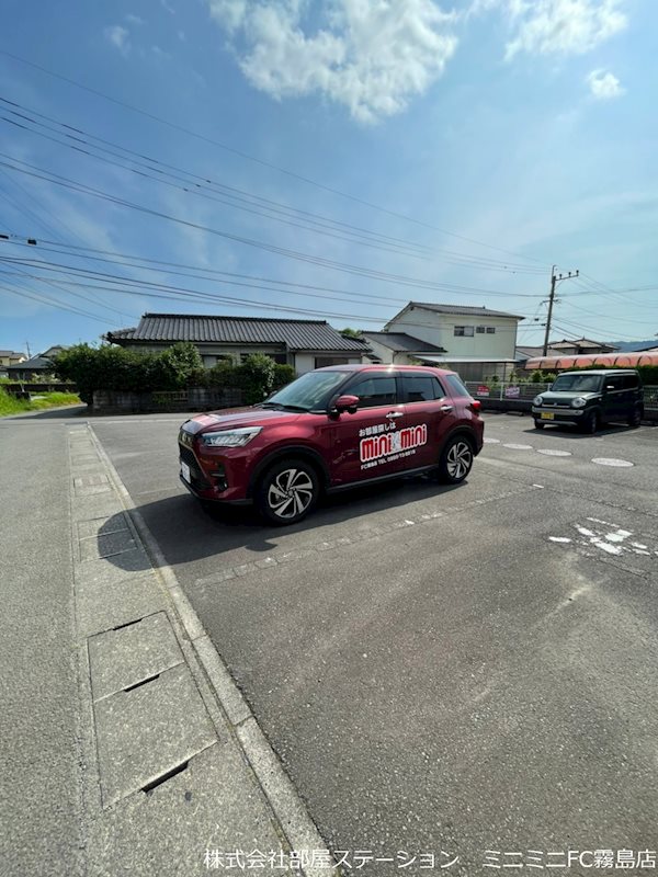 ヴィーナス25 駐車場