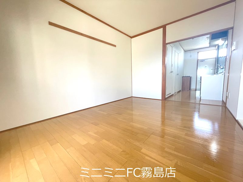 ボンジュール リビング