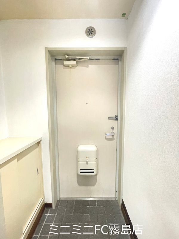 コーポジョイフル  玄関