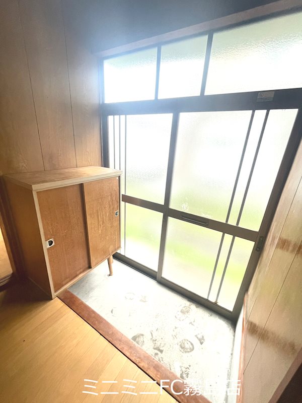 池畑住宅  玄関