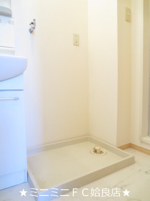 鹿児島県姶良市平松 洗面所