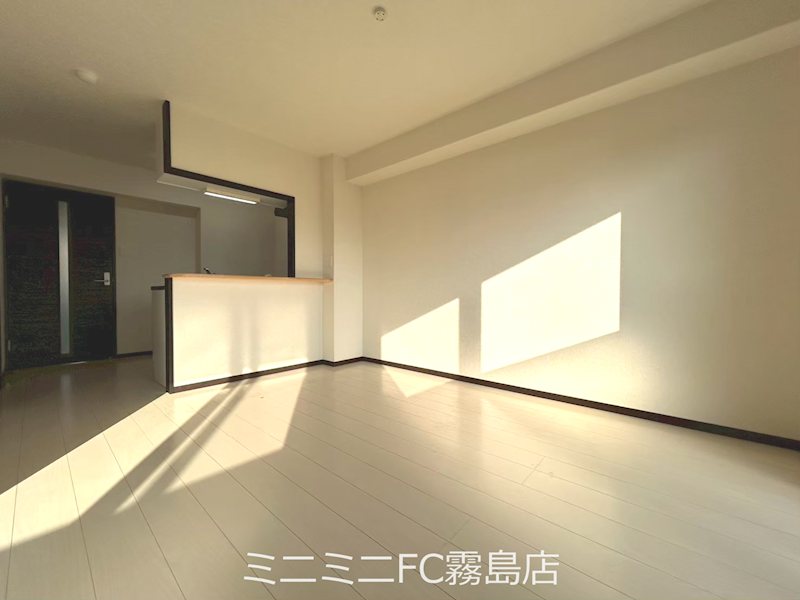 鹿児島県霧島市隼人町住吉 リビング