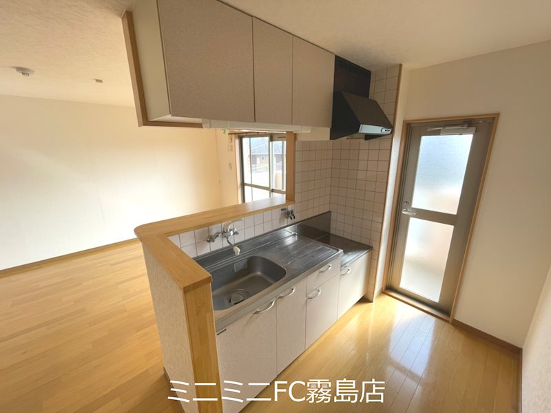 鹿児島県霧島市国分福島３丁目 キッチン