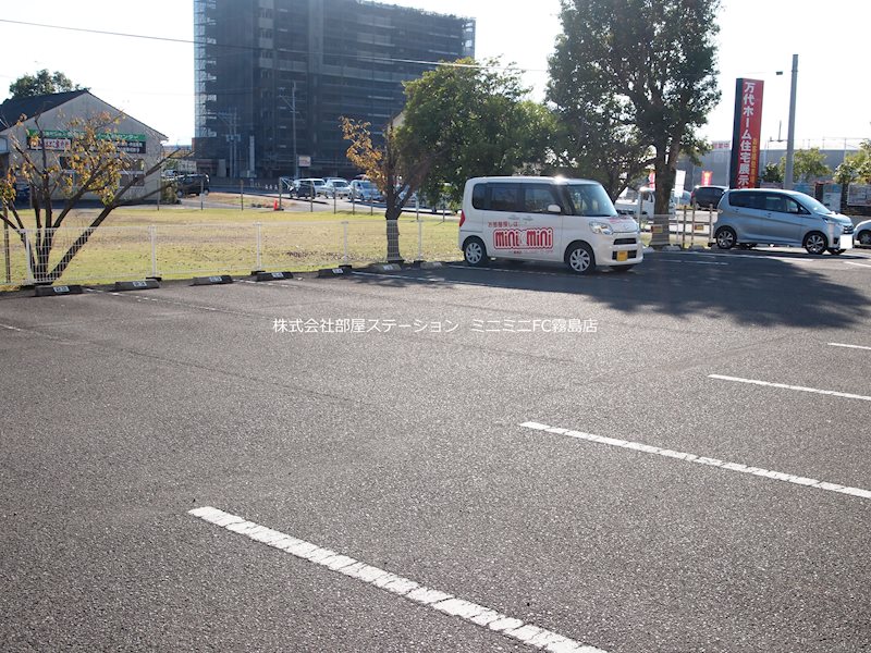 IBS国分マンション 駐車場