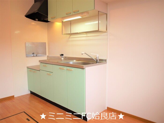 鹿児島県姶良市松原町３丁目 キッチン