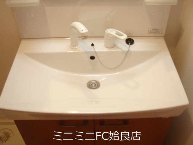 鹿児島県姶良市宮島町 洗面所