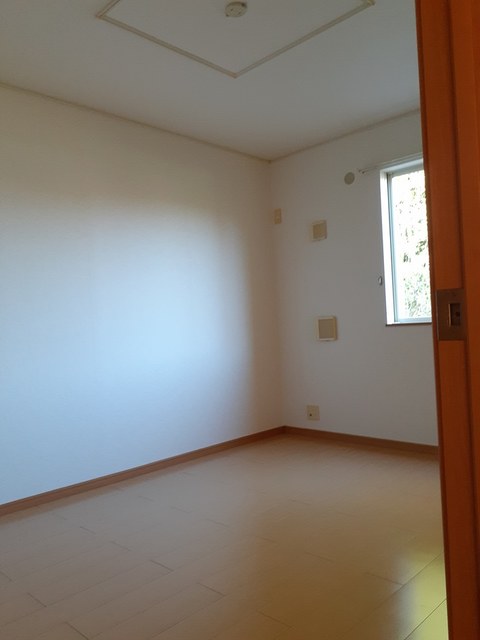 シャトー野口Ⅱ ベッドルーム