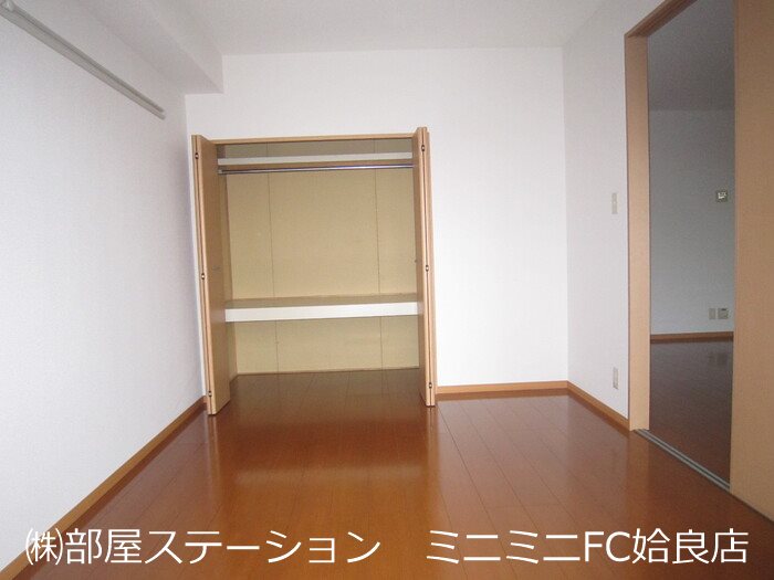 鹿児島県姶良市東餅田 ベッドルーム