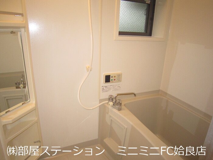 鹿児島県姶良市東餅田 風呂画像