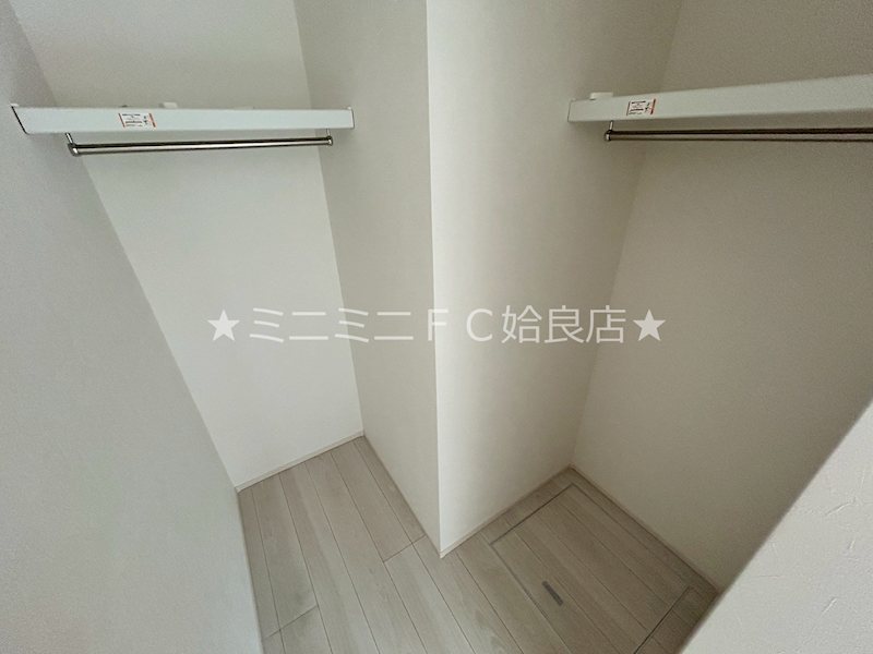 鹿児島県姶良市西餅田 収納