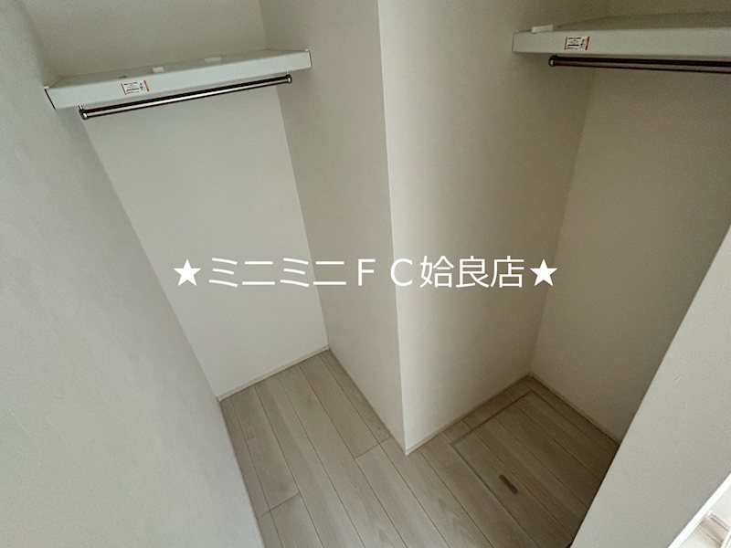 鹿児島県姶良市西餅田 収納