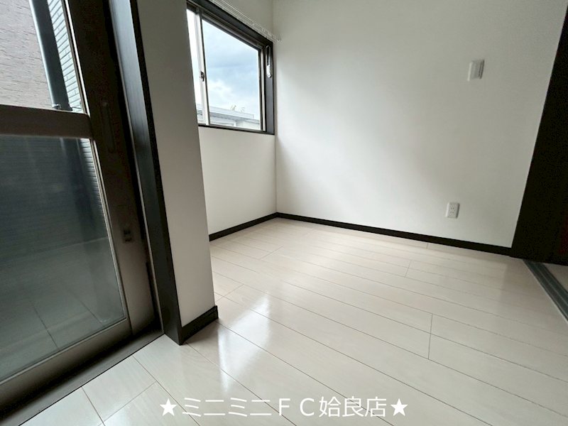 鹿児島県姶良市西餅田 ベッドルーム
