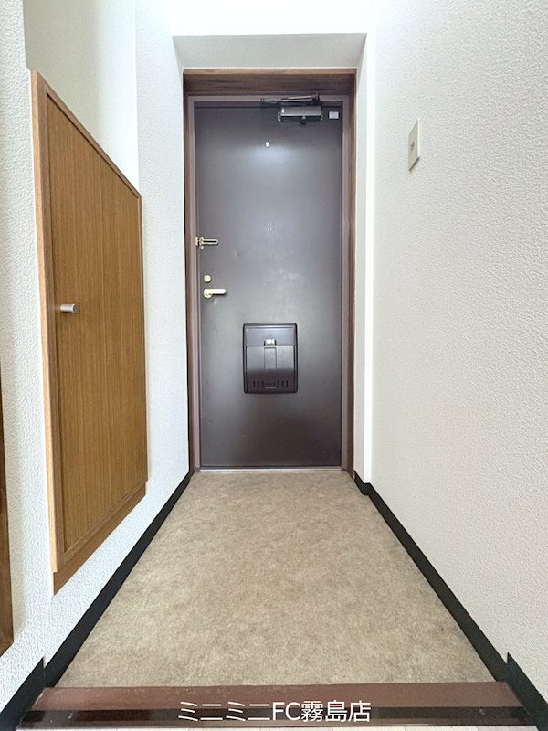R＆Mマンション 玄関