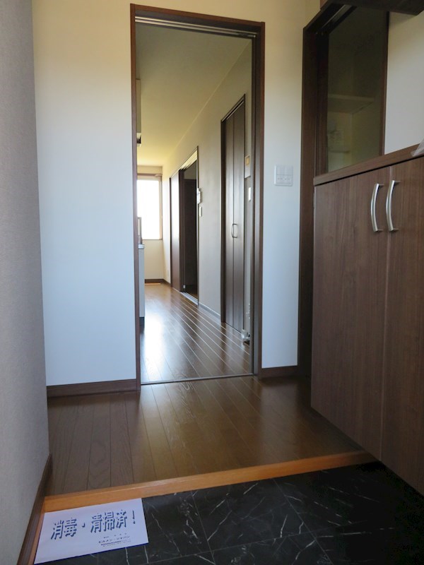 鹿児島県姶良市加治木町木田 玄関