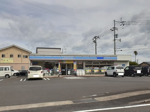 鹿児島県姶良市東餅田 コンビニ