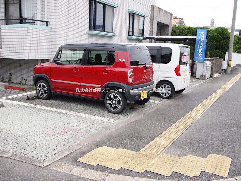 鹿児島県霧島市国分中央４丁目 駐車場