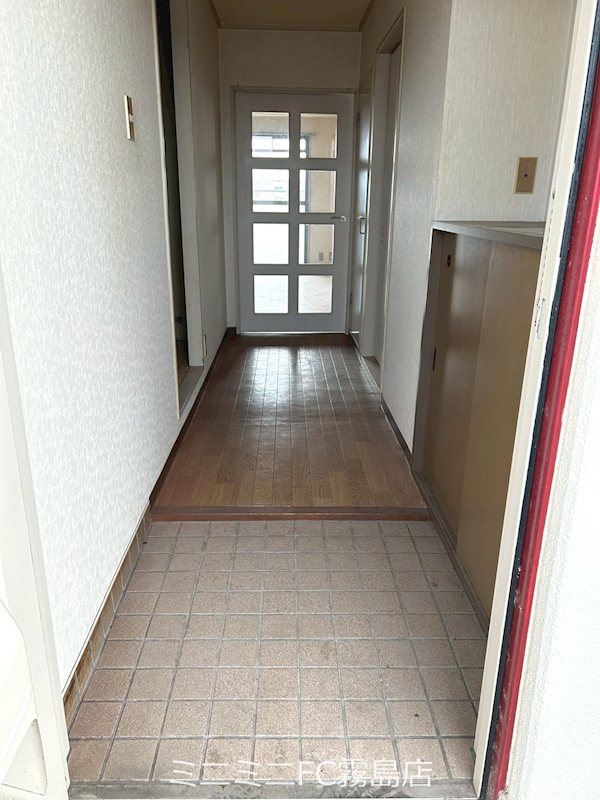 第３久保ビル 玄関