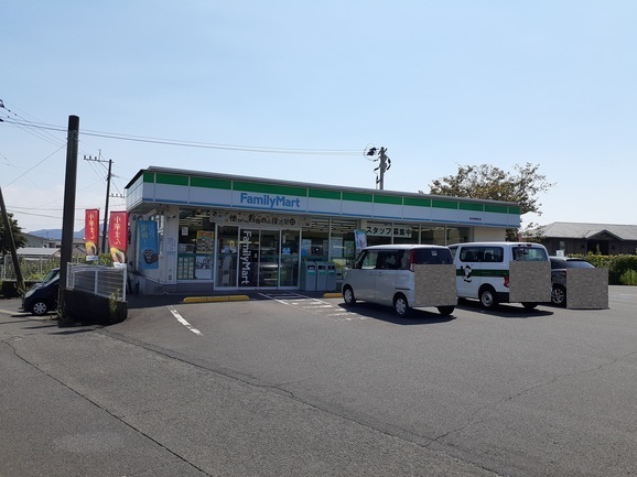 鹿児島県姶良市東餅田 コンビニ