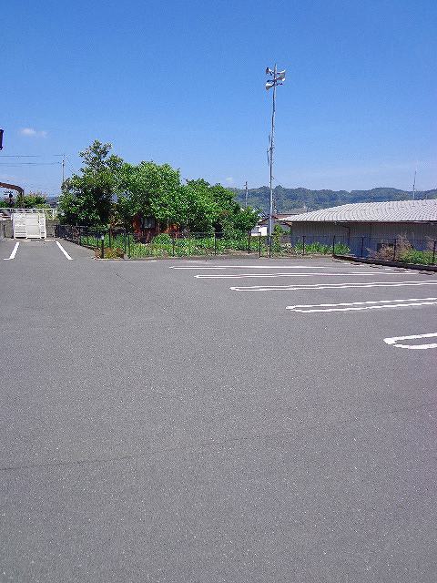 鹿児島県霧島市国分姫城南 駐車場