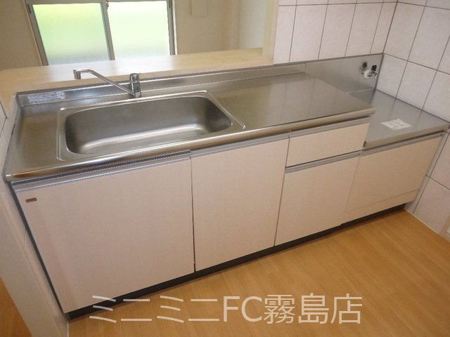 鹿児島県霧島市国分野口西 キッチン