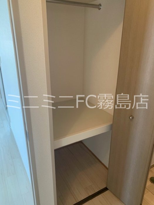 鹿児島県霧島市隼人町真孝 収納
