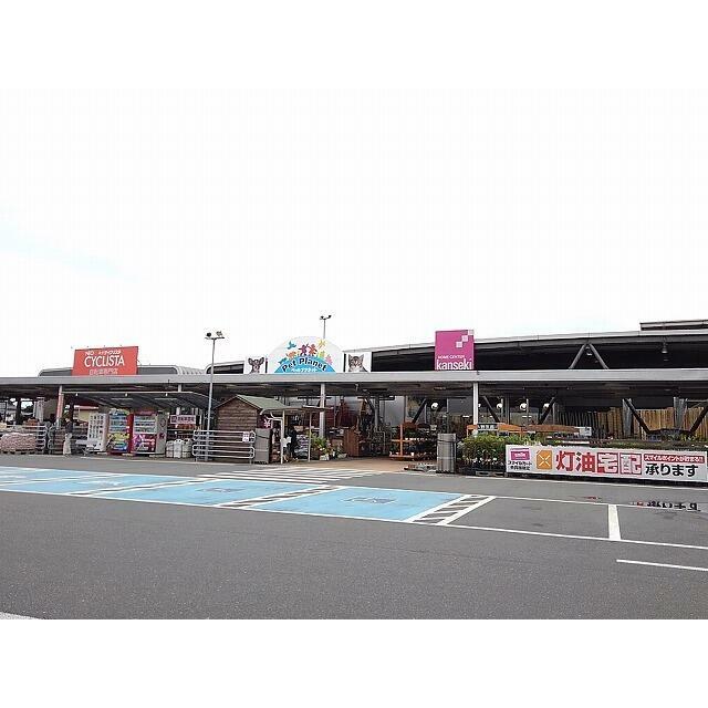 　ティアラ　Ⅱ棟 ショッピング施設