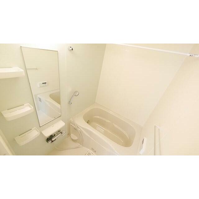 　クレセント　Ｆ棟　 風呂画像