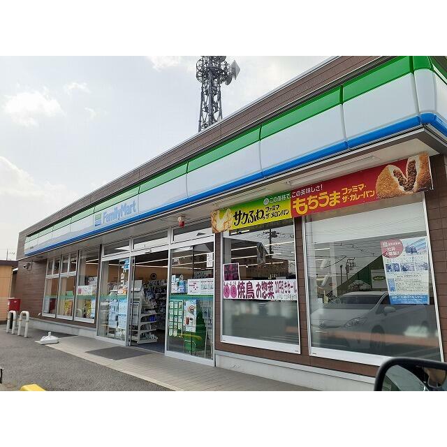 　クレセント　Ｆ棟　 コンビニ