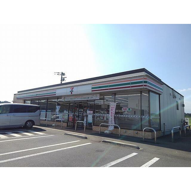 　カルム　Ｂ棟　 コンビニ