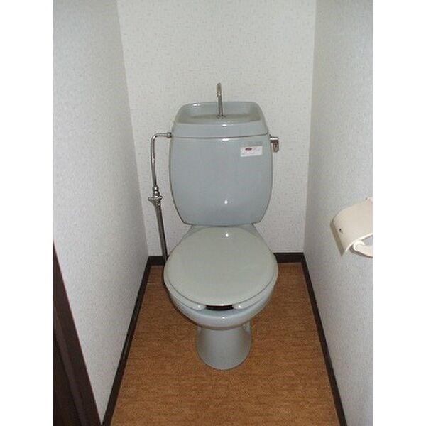 　サンライズハウス　A棟　 トイレ