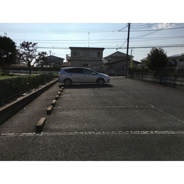 　サンガーデンエスポワール　B棟 駐車場