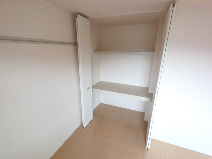 　アマルフィ東三島　Ａ 内装