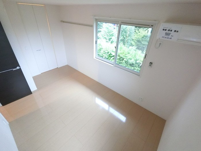 　アマルフィ東三島　Ａ ベッドルーム