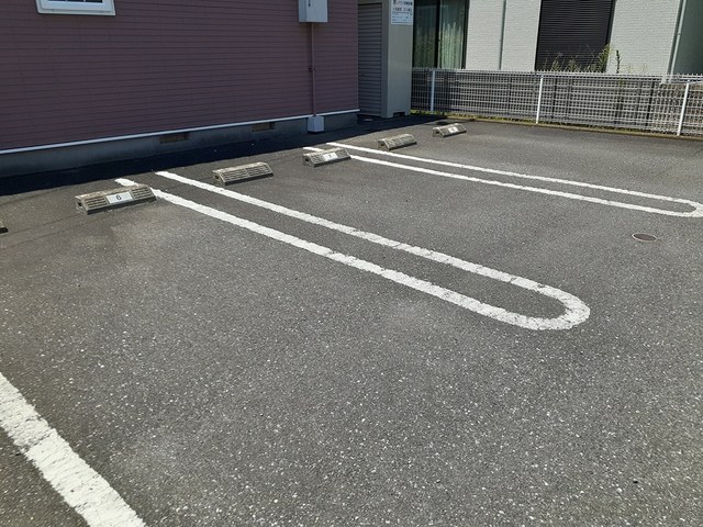 ベルハイツ・むつみ　Ａ 駐車場