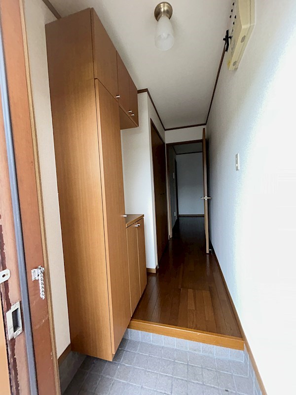 　エミール　Ａ棟 玄関