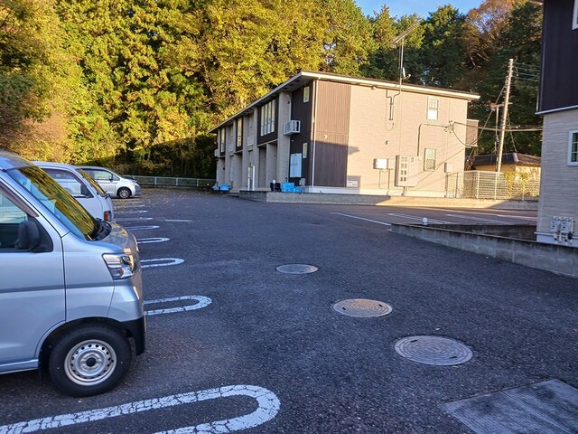 イースト　ガーデンＡ 駐車場