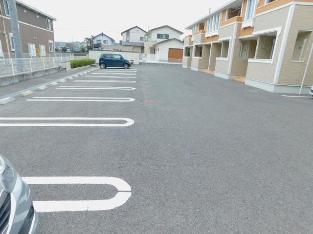 ＢＥＬＬＡ　ＬＵＣＥ　Ⅱ 駐車場