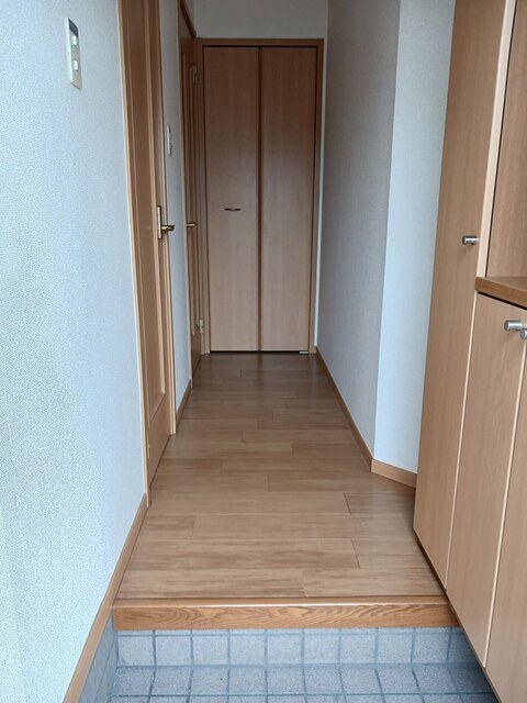 プリムヴェール　Ａ 玄関