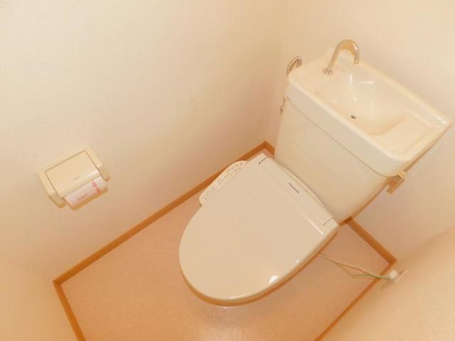 　エルディム秀宝 トイレ
