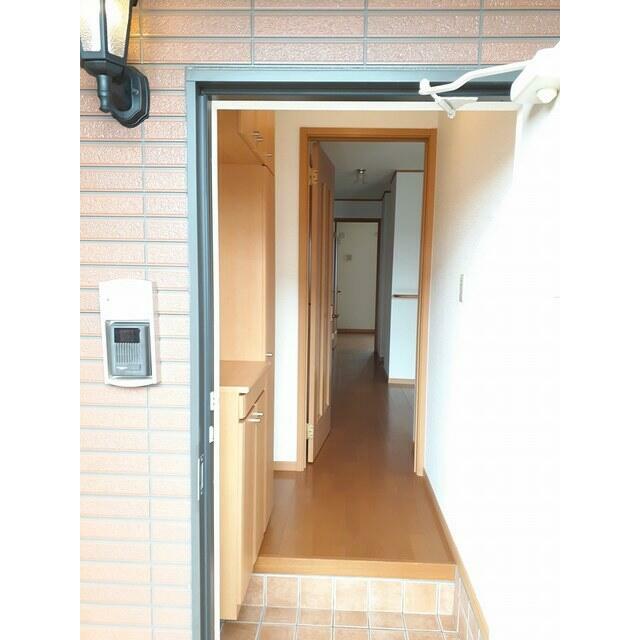 　ウィスタリア　Ａ棟 玄関