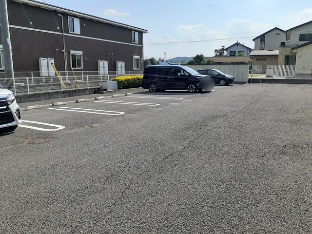 ＢＥＬＬＡ　ＬＵＣＥ　Ⅰ 駐車場