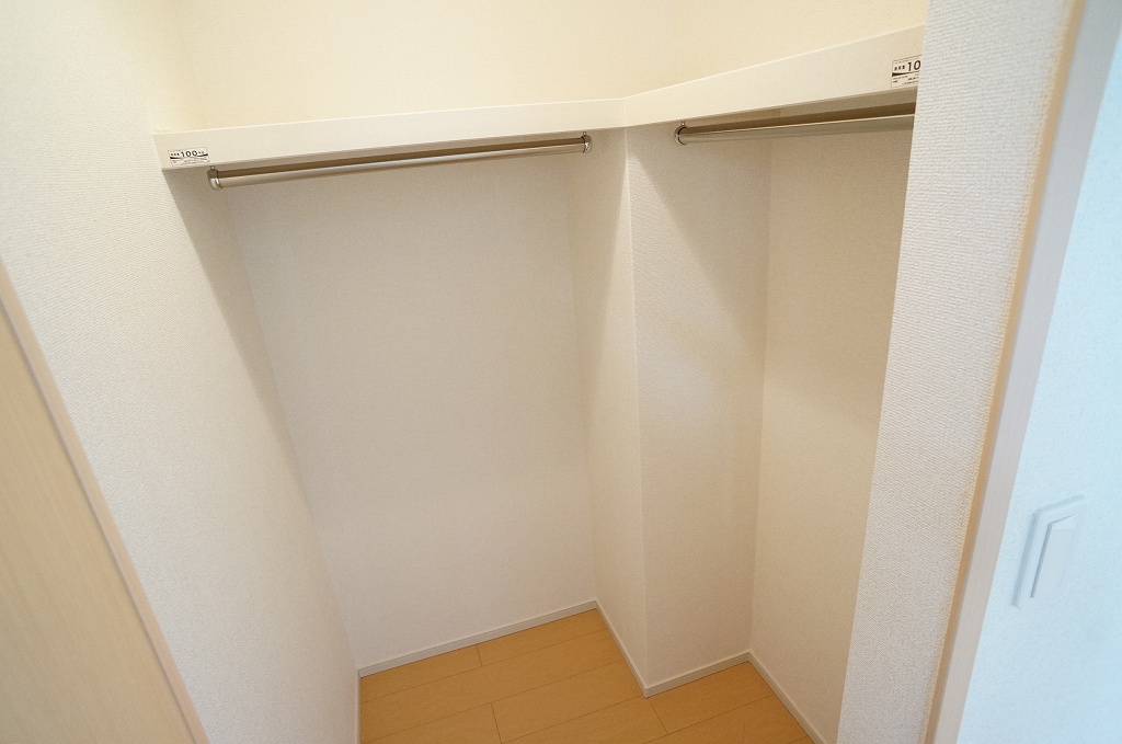 ラフレシールⅠ 収納