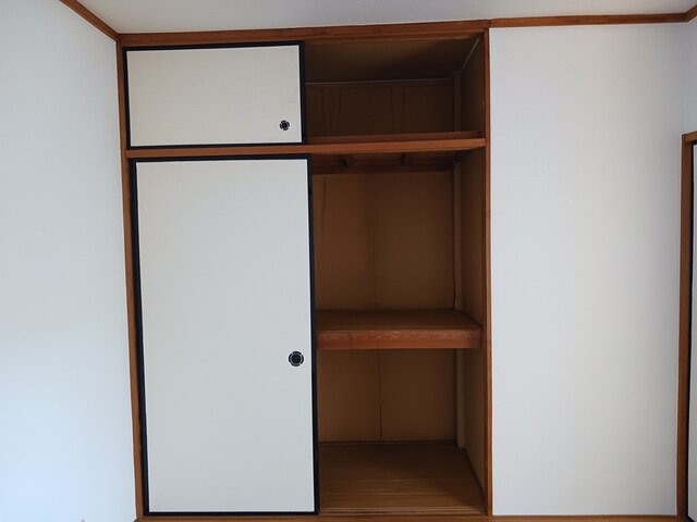 エルディム小堀Ａ 収納