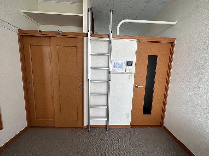 レオパレスポワールみゆきⅡ ベッドルーム