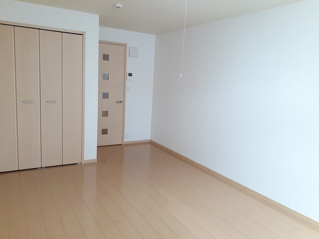 ラポレネス その他