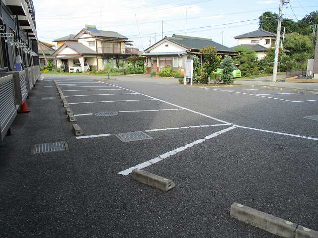 レオネクストフジヤマＢ その他