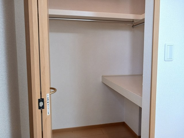 コンフォート　Ｄ 収納