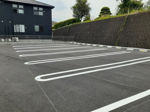 サザンクロス 駐車場
